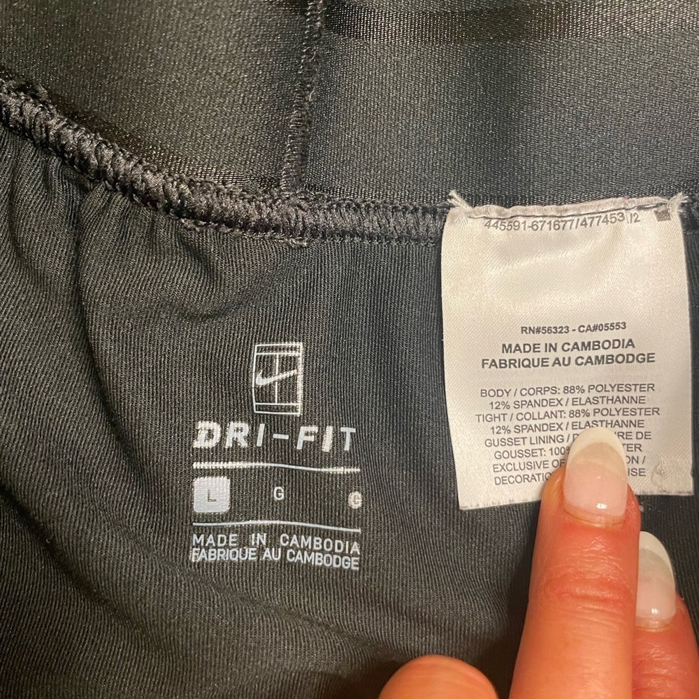 Nike Dri-Fit Black Skort Size Large - Picture 4 of 5